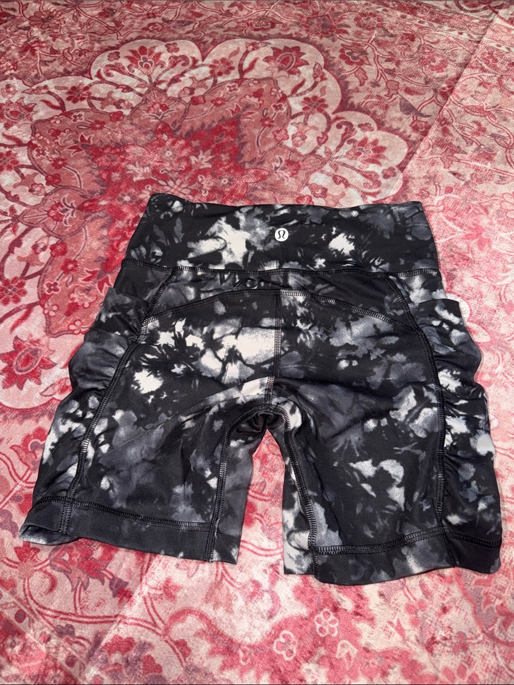 lululemon athletica Black and White Tie-Dye Men’s Athletic Shorts